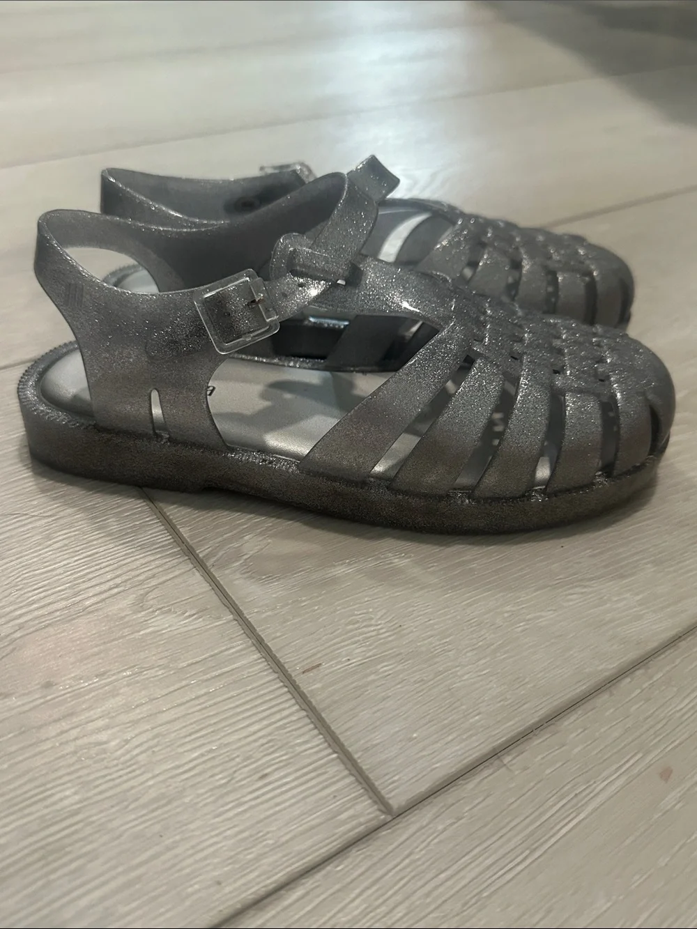 Mini Melissa Girls' Glitter Jelly Possession Sandals - Silver